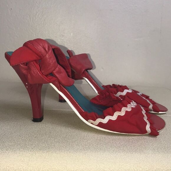 VTG,Red Kitten Heels by Irregular Choice Size 38 - Picture 7 of 16